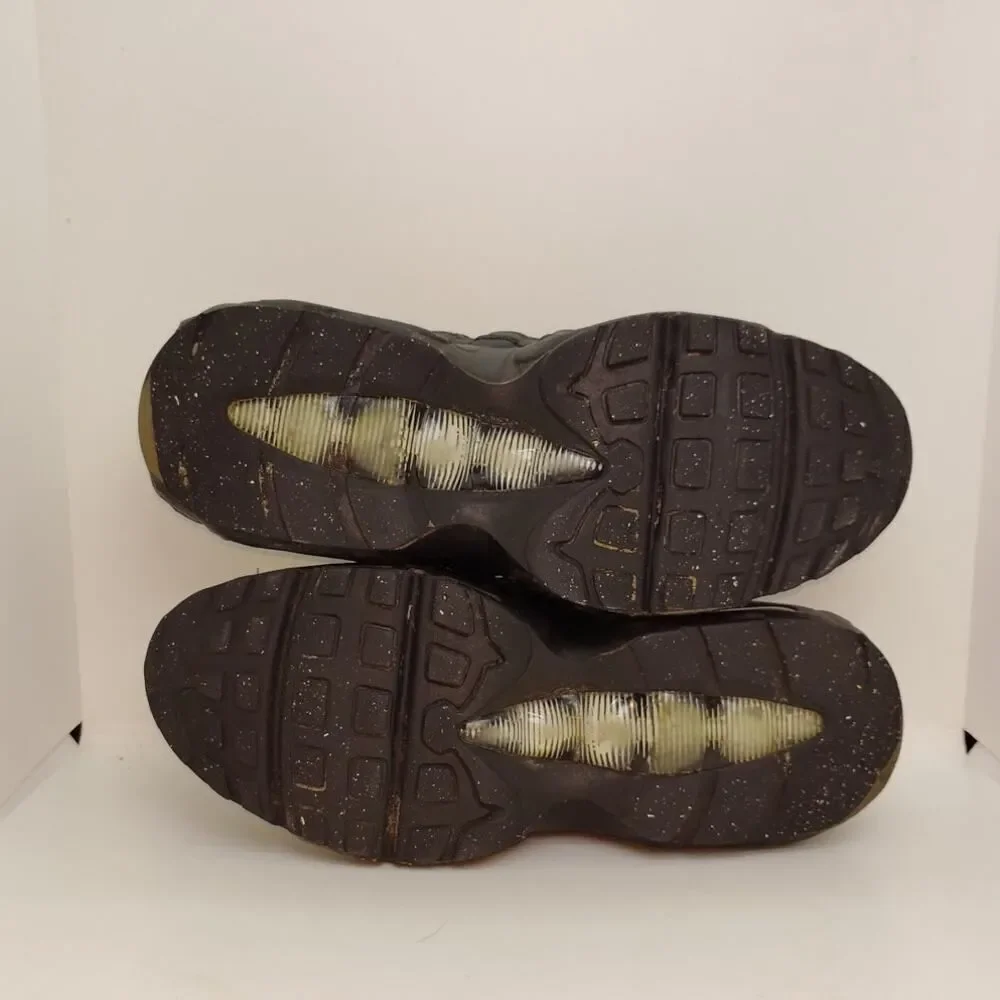 Nike Air Max 95 Recraft Boys Triple Black Sneakers - 7Y